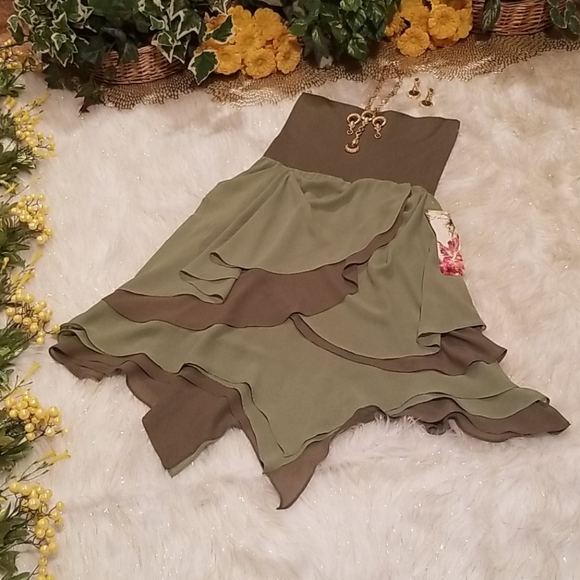 Lapis Convertible Dress to Skirt - Picture 2 of 8